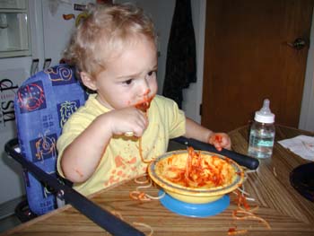 Scott eats messy 003