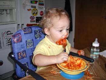 Scott eats messy 005