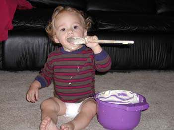 Scott licks the bowl 002